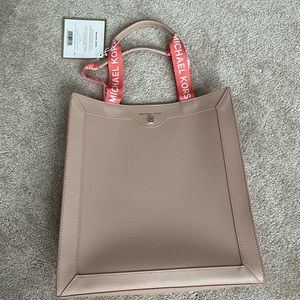NWT Michael Kors tote